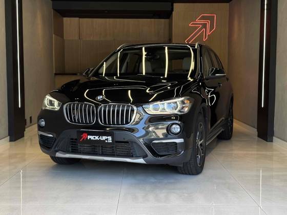 BMW X1 2.0 16V TURBO ACTIVEFLEX SDRIVE20I 4P AUTOMÁTICO BMW X1 2.0 16V TURBO ACTIVEFLEX SDRIVE20I 4P AUTOMÁTICO
